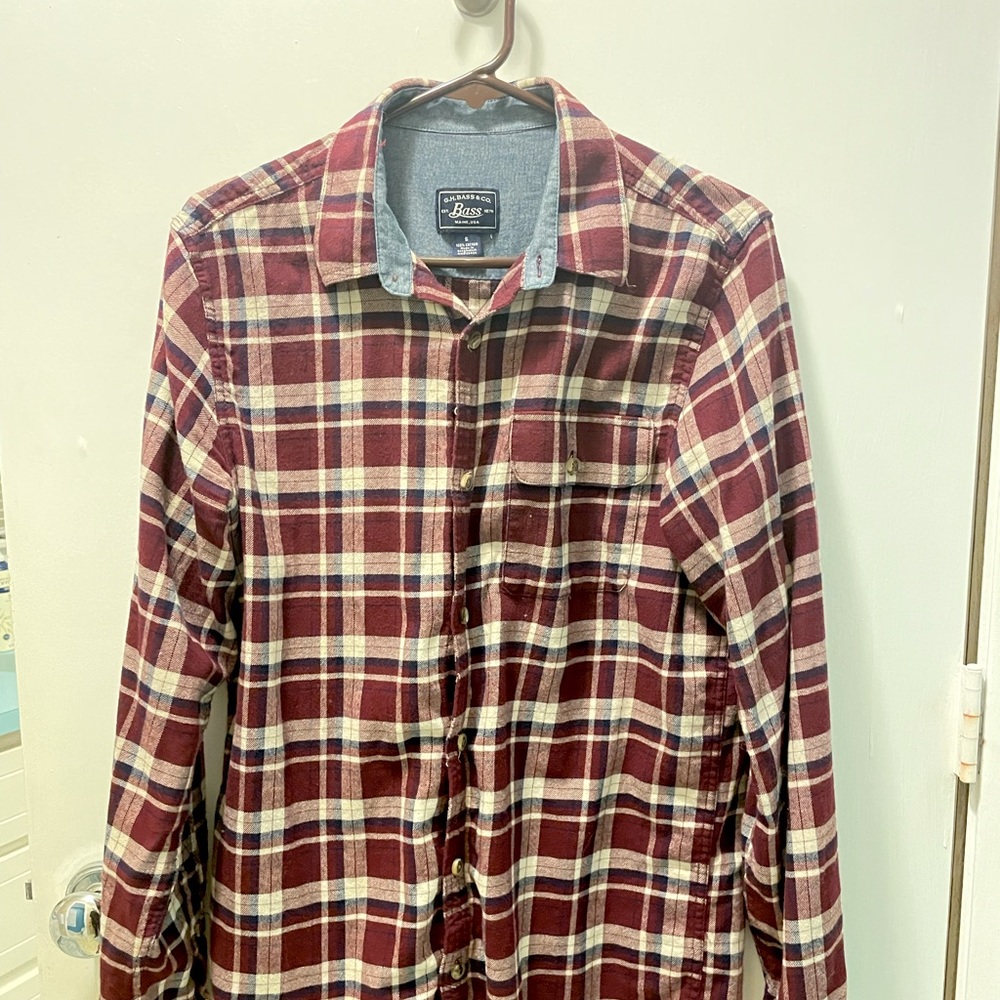 G.H. Bass & Co. - Red & Cream Plaid Flannel - Medium
